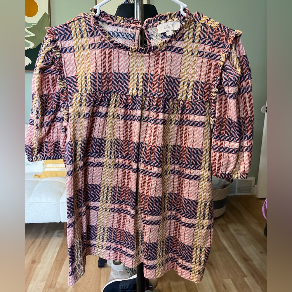 LOFT Pink and Navy Textured Plaid Short-Sleeve Top
